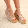 Sanddalias de cuña en yute con tiras colores para mujer