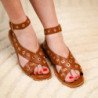 Sandalias planas cómodas ojales de metal para mujer color camel 2287