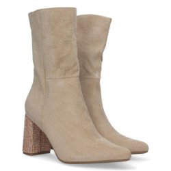 Botines con tacon medio de strass y punta fina mujer color beige