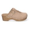 Zuecos de tacón y plataforma pala hebilla y tachuelas mujer color beige DB-3241
