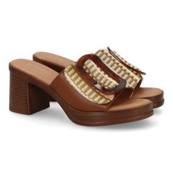 Zuecos de tacón cómodo hebilla color camel VR5-1610