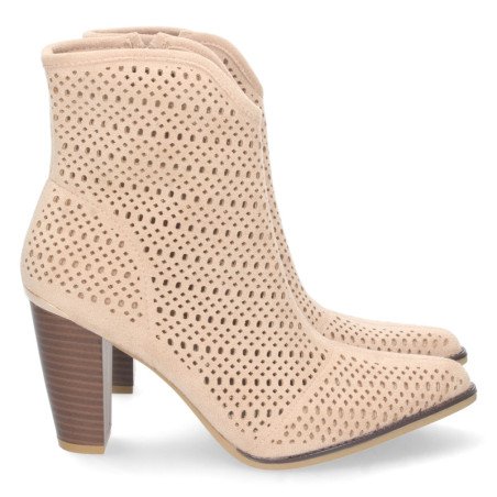 Botin tacon medio punta fina diseño calado mujer beige