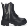 Botin militar negro con cordones y cremallera detalle cadena mujer