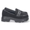 Mocasín plano color negro para mujer con strass y suela dentada