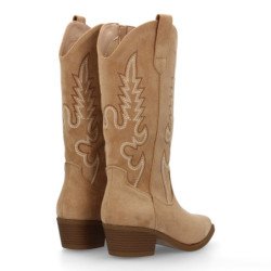 Botas de mujer estilo cowboy tacon bajo comodas y elegantes. Diseño