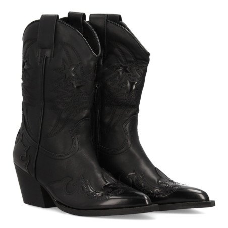 Botas camperas tacón comodo con grabado de mujer color negro M4790
