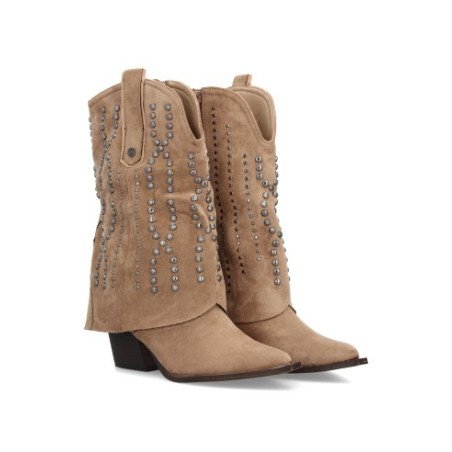 Botas camperas caña vuelta y tachuelas de mujer color beige