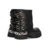Botas estilo grunge comoda plataforma tachuelas y cadena de mujer color negro K-16