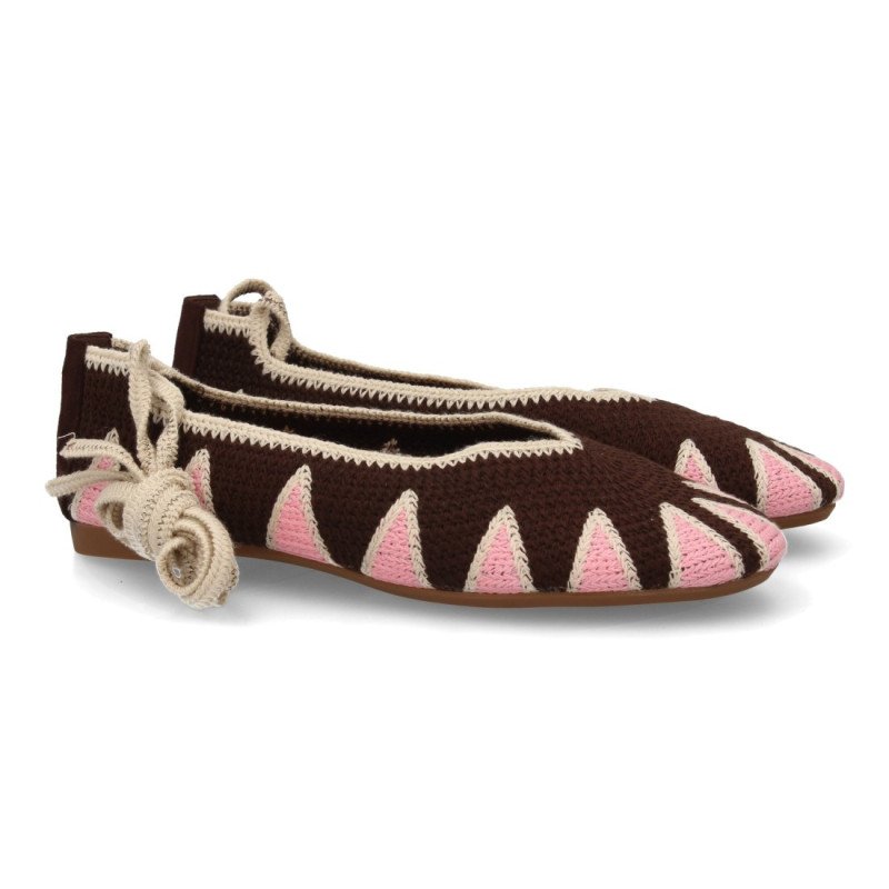 Bailarinas marrones planas de mujer diseño lazos AW-5701