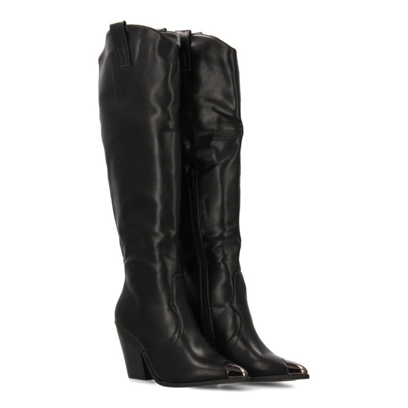 Botas altas de tacón y punta metálica