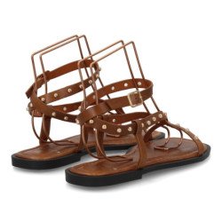 Sandalias planas comodas tiras con tachuelas de mujer color camel HG-5806