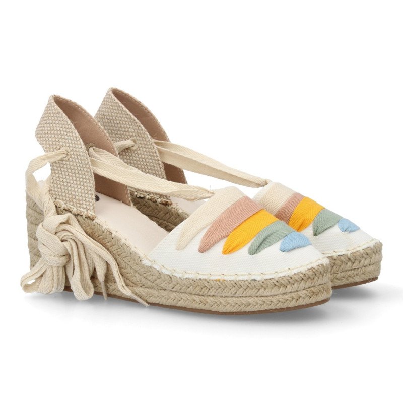 Sandalias de mujer con cuña en yute lazos color blanco MT-123
